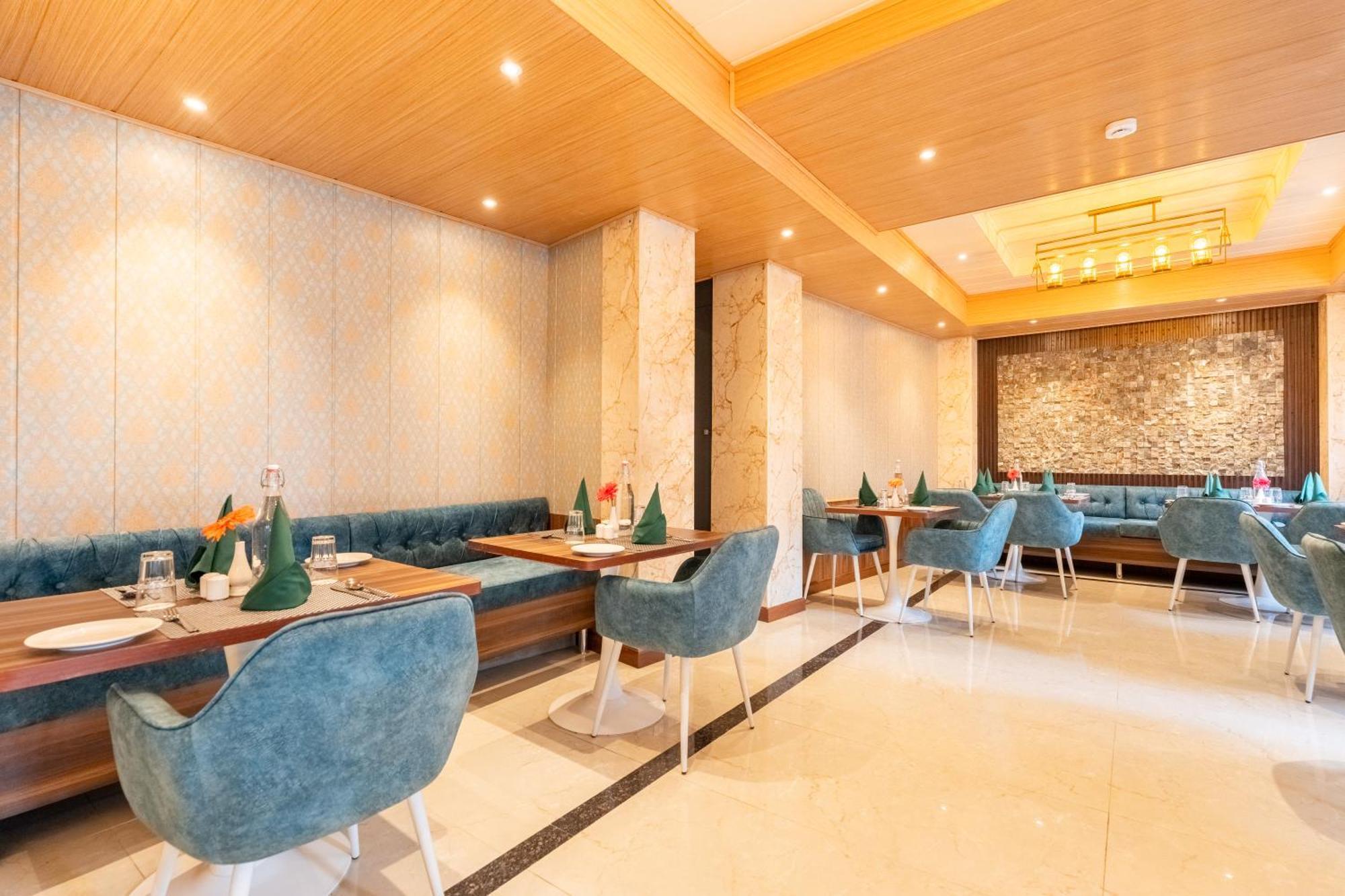 Summit Mall Stone Hotel Darjeeling  Exteriör bild